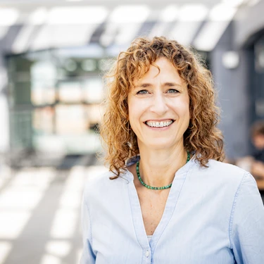 Dr Susanne Kadner