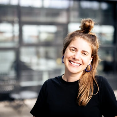 Sarah Laxhuber