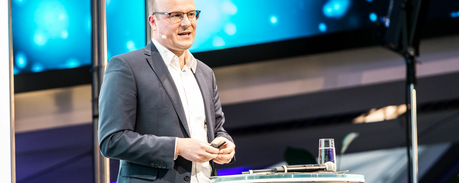 Forum u TUM 0232 hires