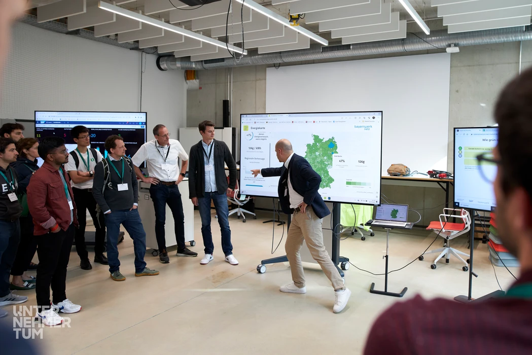 Trusted Green Charging 26 Jul 2023 0898