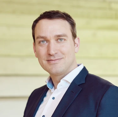 Simon Herzog Profil