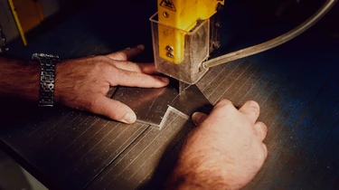 G MT 001 E Metal Workshop for Beginners Cutting Drilling and Grinding ENGLISH B