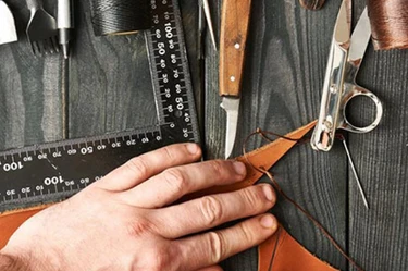 M LD 001 E Leatherworking for Beginners English C