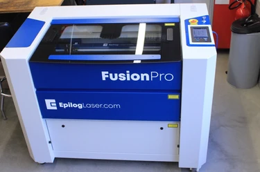 M LAS 02 Laser Cutter Epilog Fusion Pro 32